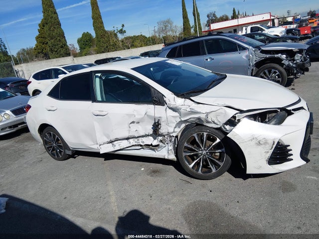 Toyota COROLLA SE 2017 5YFBURHE2HP662634 Image 13