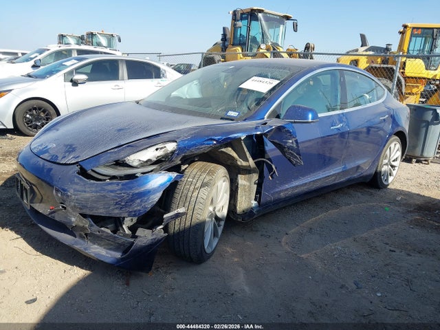 Продажа на аукционе авто 2018 Tesla Model 3 Long Range/performance, vin: 5YJ3E1EB7JF147773, номер лота: 44484320