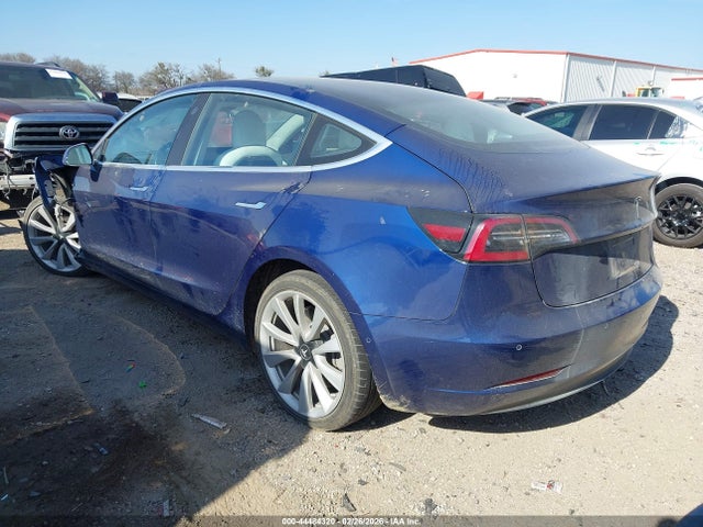 Продажа на аукционе авто 2018 Tesla Model 3 Long Range/performance, vin: 5YJ3E1EB7JF147773, номер лота: 44484320
