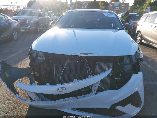 5XXGW4L24KG367020 KIA Optima Sx Turbo