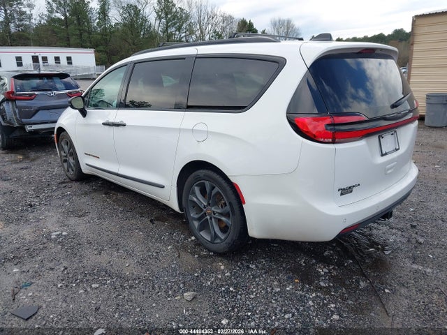 44484353 :رقم المزاد ، 2C4RC1BG8RR202795 vin ، 2024 Chrysler Pacifica Touring L مزاد بيع