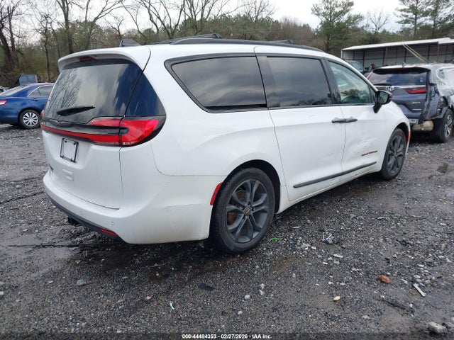 44484353 :رقم المزاد ، 2C4RC1BG8RR202795 vin ، 2024 Chrysler Pacifica Touring L مزاد بيع