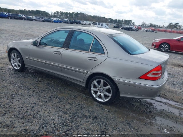 44484357 :رقم المزاد ، WDBRF40J73F418559 vin ، 2003 Mercedes-benz C 230 Kompressor Sport مزاد بيع
