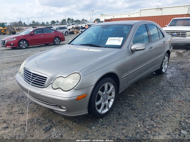 44484357 :رقم المزاد ، WDBRF40J73F418559 vin ، 2003 Mercedes-benz C 230 Kompressor Sport مزاد بيع