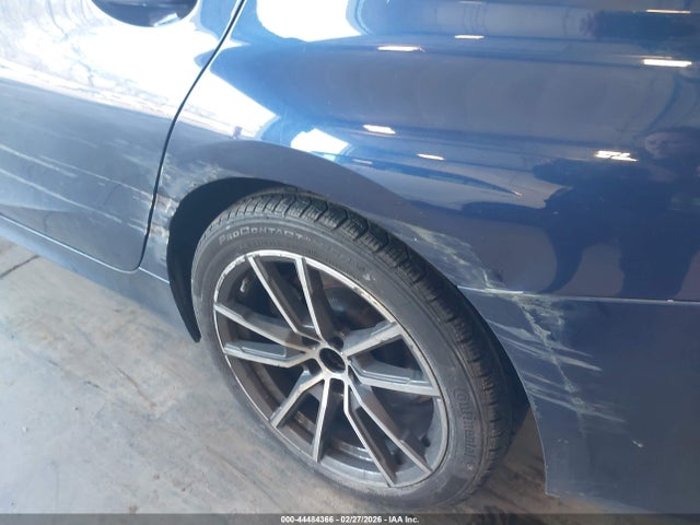 Продаж на аукціоні авто 2020 Bmw 330i Xdrive, vin: 3MW5R7J00L8B32590, номер лоту: 44484366