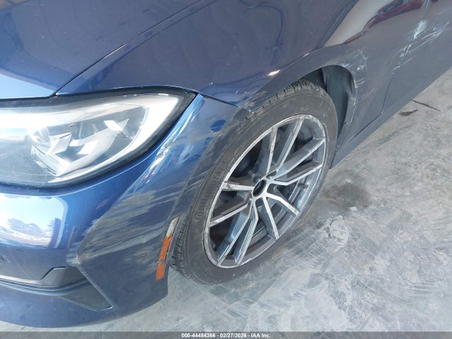 Продаж на аукціоні авто 2020 Bmw 330i Xdrive, vin: 3MW5R7J00L8B32590, номер лоту: 44484366