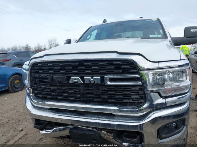 44484377 :رقم المزاد ، 3C6UR5DJ9RG322580 vin ، 2024 Ram 2500 Big Horn  4x4 6'4 Box مزاد بيع