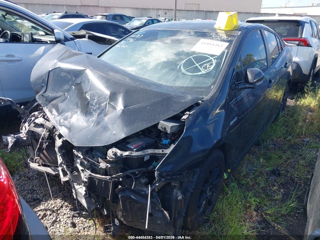 2020 TOYOTA PRIUS JTDKARFU4L3118334 Photo 1