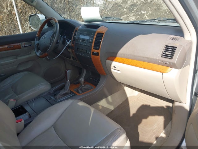 2005 LEXUS GX 470 JTJBT20X350079371 Photo 4