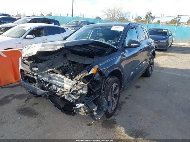 Aukcja sprzedaży 2025 Audi Q6 E-tron Premium Quattro, vin: WA114BGF1SA031568, numer aukcji: 44484428