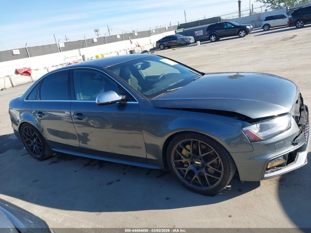 2013 Audi S4 3.0t Premium Plus მანქანა იყიდება აუქციონზე, vin: WAUBGAFL0DA100527, აუქციონის ნომერი: 44484458