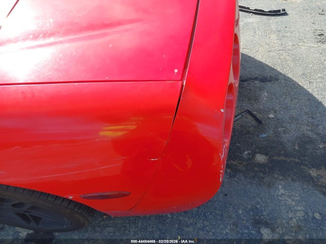 44484466 :رقم المزاد ، 1G1YY32G8W5110998 vin ، 1998 Chevrolet Corvette مزاد بيع