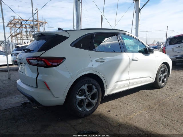 1FMCU0MN8PUA84414 Ford Escape St-line