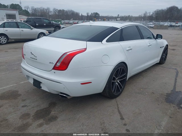 2015 JAGUAR XJ SAJWA2GZ0F8V75573 Photo 3