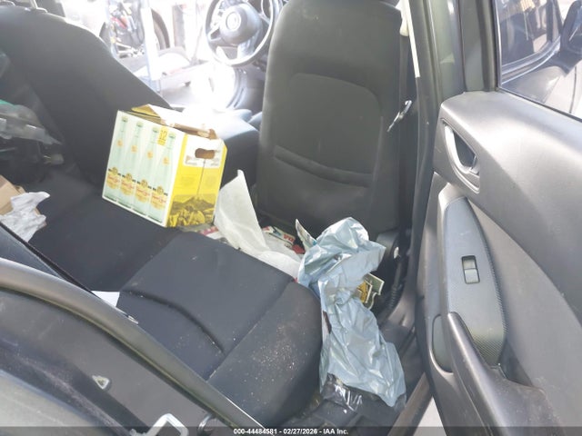 JM1BM1K78F1258007 Mazda Mazda3 I Sport
