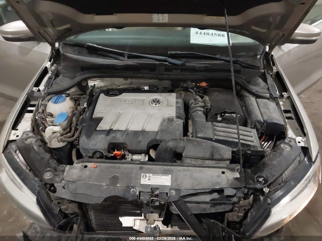 Aukcja sprzedaży 2013 Volkswagen Jetta 2.0l Tdi, vin: 3VWLL7AJ3DM219880, numer aukcji: 44484588