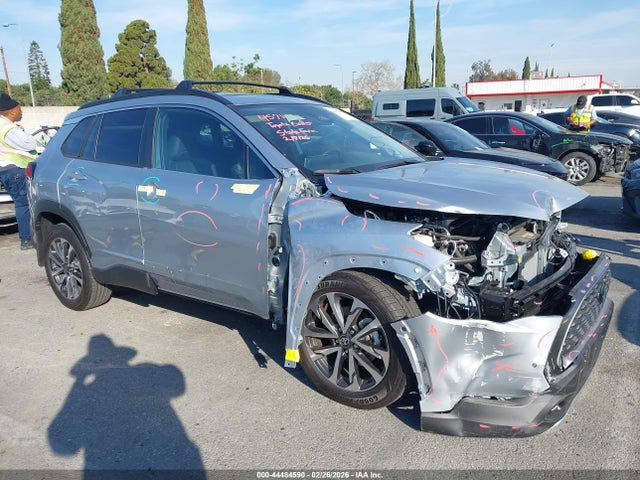 Toyota Corolla Cross Xle 2023 7MUDAABG9PV064131 Image 14