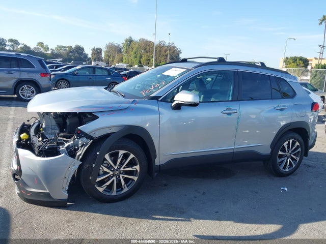 Toyota Corolla Cross Xle 2023 7MUDAABG9PV064131 Image 15