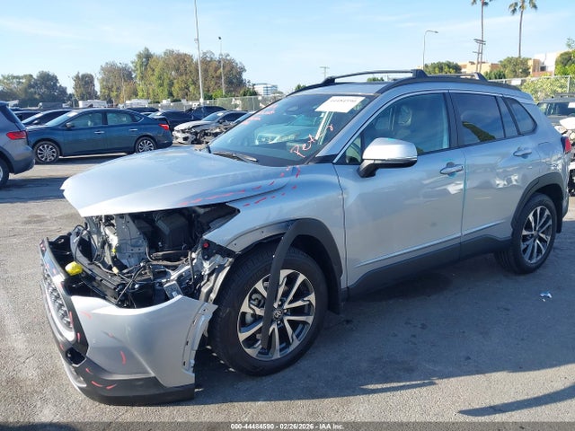Toyota Corolla Cross Xle 2023 7MUDAABG9PV064131 Image 2