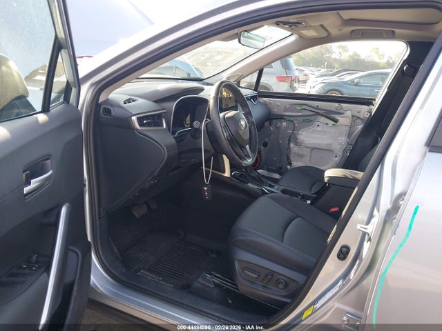 Toyota Corolla Cross Xle 2023 7MUDAABG9PV064131 Image 5