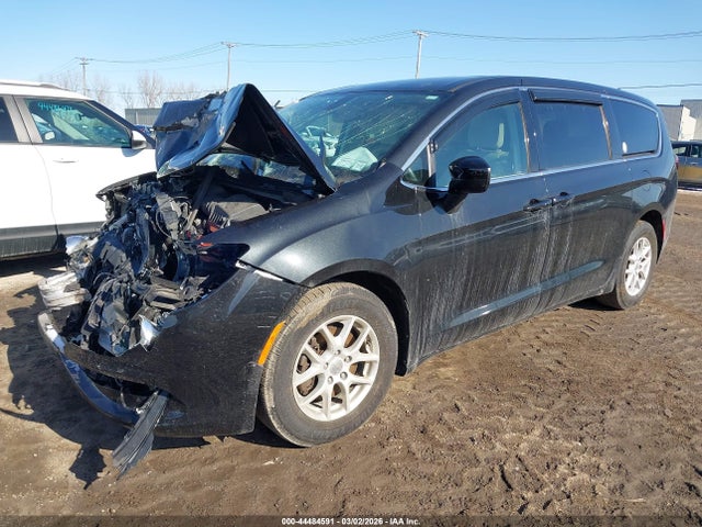 Продажа на аукционе авто 2017 Chrysler Pacifica Lx, vin: 2C4RC1CG4HR657771, номер лота: 44484591
