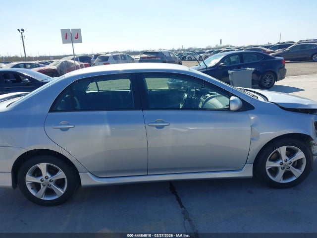 Aukcja sprzedaży 2013 Toyota Corolla S, vin: 2T1BU4EE5DC963786, numer aukcji: 44484610