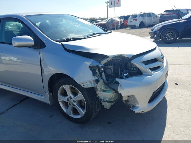 Aukcja sprzedaży 2013 Toyota Corolla S, vin: 2T1BU4EE5DC963786, numer aukcji: 44484610