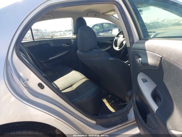 44484610 :رقم المزاد ، 2T1BU4EE5DC963786 vin ، 2013 Toyota Corolla S مزاد بيع
