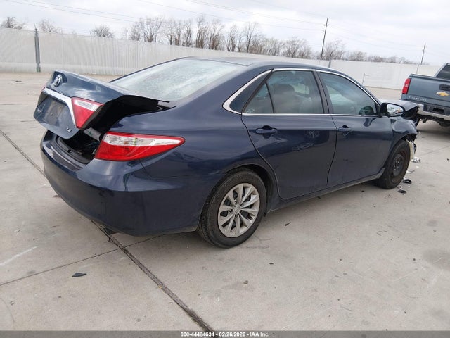 Toyota CAMRY LE 2015 4T4BF1FK9FR483514 Image 4