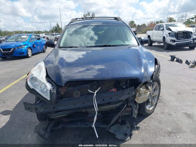 2014 Subaru Outback 2.5i Limited მანქანა იყიდება აუქციონზე, vin: 4S4BRBLC1E3262269, აუქციონის ნომერი: 44484664