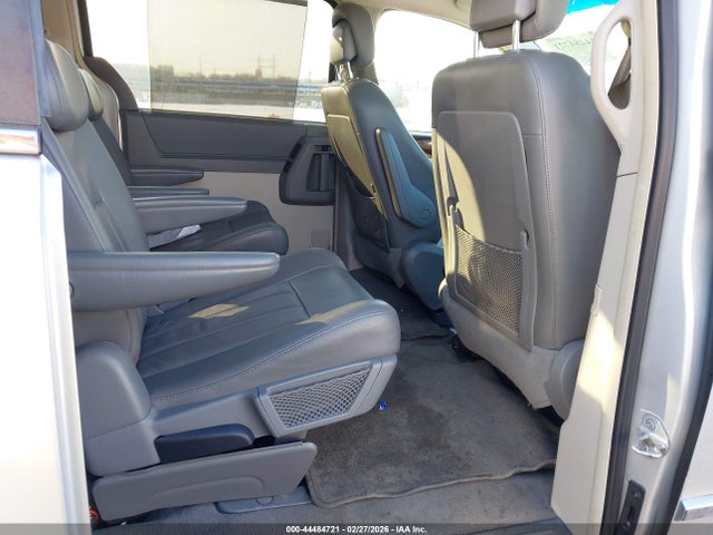 Aukcja sprzedaży 2010 Chrysler Town & Country Touring, vin: 2A4RR5D17AR468080, numer aukcji: 44484721