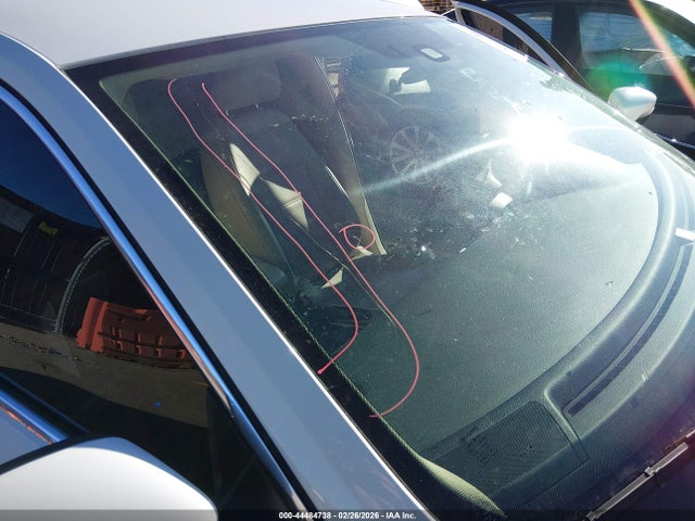 44484738 :رقم المزاد ، 1VWAT7A32FC099051 vin ، 2015 Volkswagen Passat 1.8t Limited Edition مزاد بيع