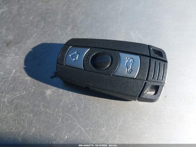 Aukcja sprzedaży 2008 Bmw 328i, vin: WBAVA33588K054784, numer aukcji: 44484778