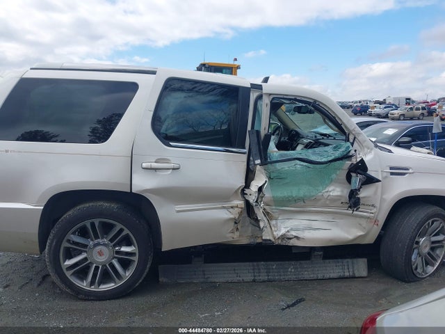 Продаж на аукціоні авто 2013 Cadillac Escalade Premium, vin: 1GYS4CEF2DR157794, номер лоту: 44484780