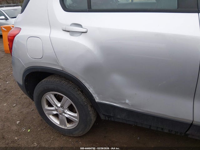 KL7CJNSB3HB247211 Chevrolet TRAX LS