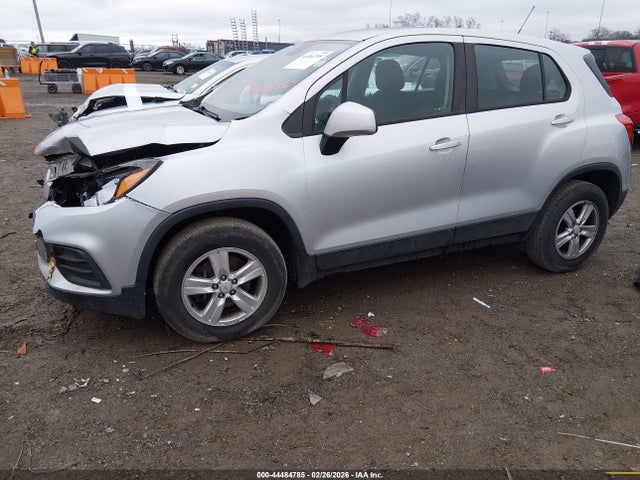 KL7CJNSB3HB247211 Chevrolet TRAX LS