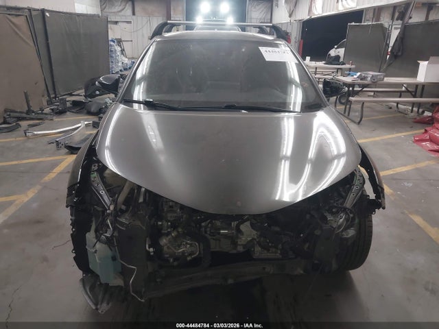 JTNKHMBX0K1038758 Toyota C-hr Limited