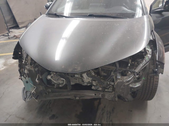 JTNKHMBX0K1038758 Toyota C-hr Limited