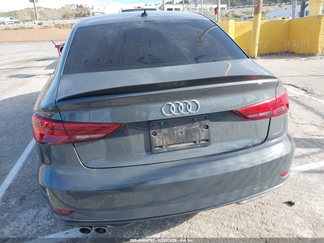 WAUAUGFF9KA120337 Audi A3 40 Premium/40 Titanium Premium