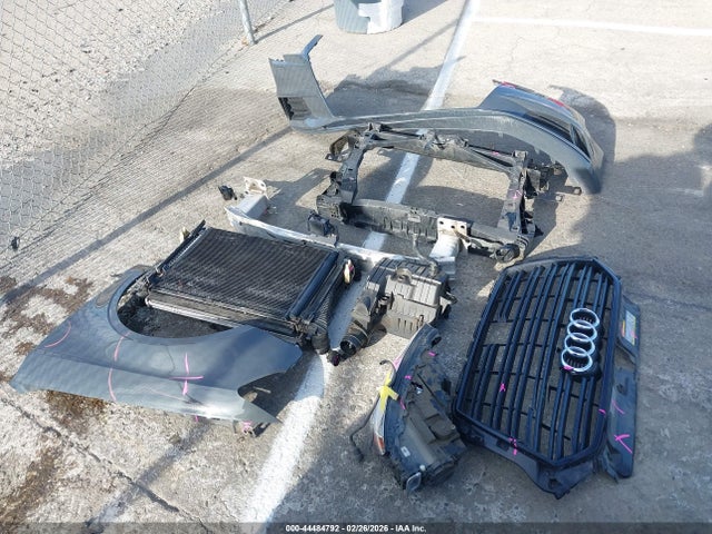 WAUAUGFF9KA120337 Audi A3 40 Premium/40 Titanium Premium