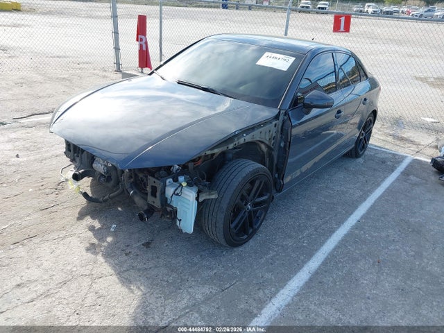 WAUAUGFF9KA120337 Audi A3 40 Premium/40 Titanium Premium
