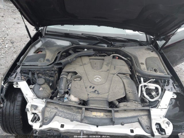 44484801 :رقم المزاد ، WDD1J6FB3JF023564 vin ، 2018 Mercedes-benz E 400 مزاد بيع