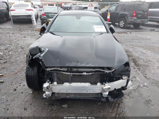 44484801 :رقم المزاد ، WDD1J6FB3JF023564 vin ، 2018 Mercedes-benz E 400 مزاد بيع
