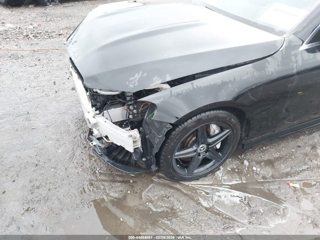 44484801 :رقم المزاد ، WDD1J6FB3JF023564 vin ، 2018 Mercedes-benz E 400 مزاد بيع