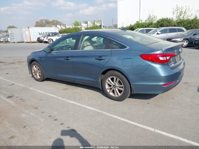 Продажа на аукционе авто 2016 Hyundai Sonata Se, vin: 5NPE24AF1GH305014, номер лота: 44484811