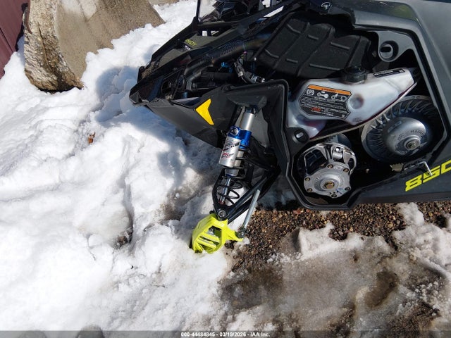 Polaris 850 Indy Xcr 2022 SN1TKV8RXNC823531 Image 12