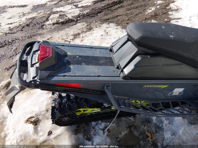 Polaris 850 Indy Xcr 2022 SN1TKV8RXNC823531 Image 8