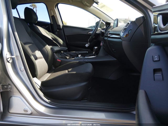 3MZBM1K74GM274867 Mazda Mazda3 I Sport