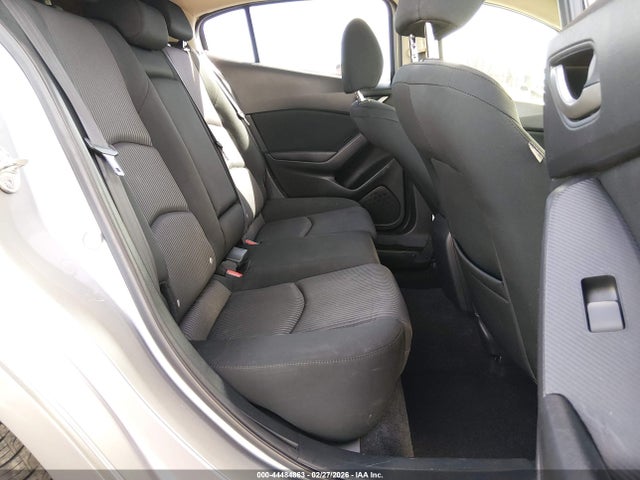 3MZBM1K74GM274867 Mazda Mazda3 I Sport