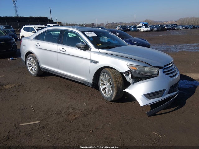 Ford Taurus Limited 2015 1FAHP2F82FG171474 Image 1